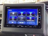 ナビ機能だけでなく、ミュージックサーバー、Bluetooth、フルセグテレビ、DVDとCD再生など、オーディオ機能がついています。