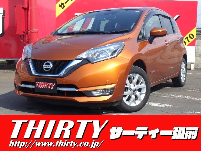 ノート 1.2 e-POWER メダリスト FOUR 4WD 