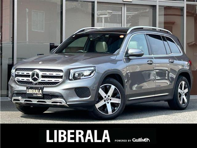 GLB GLB200d 4マチック 4WD 本革シート