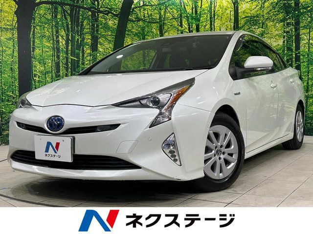 トヨタ プリウス 