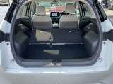 シートを倒してフルフラットに、長い荷物も楽々積み込めます。