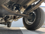お車を安心してお乗りいただく為には、足回りの定期点検が欠かせません。サービスサポート(有償保証)では無料点検もご提供しており、安心のカーライフをお過ごしいただけるサポート体制が整っています。