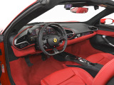 こちらは左ハンドルのお車でございます。内装色はRosso Ferrariを選択しております。