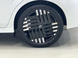 純正のアルミホイールで外観もかっこよく、燃費向上にも一役かっていますよ