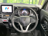 【ステアリングスイッチ】運転中、前方から目線をそらすことなく、オーディオ等の操作が可能な便利機能!安心&快適なドライブを演出してくれます♪