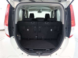 ラゲージスペースもしっかり確保。お買い物のお荷物もバッチリ積み込むことが出来て便利です!