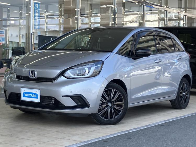 フィット  eHEVカーサ
