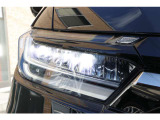 LEDアクティブコーナリングライト付き♪レンズ表面の黄ばみやクモリを強固に保護するペイントプロテクションフィルムも承ります。詳しくはスタッフにお尋ねください。