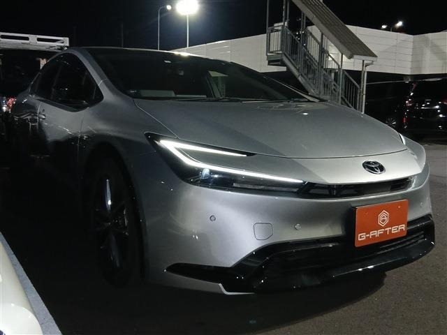 プリウス 1.8 X 禁煙車 純正8インチ フルセグ