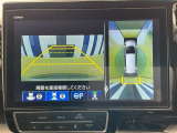 全周囲カメラ付きで広範囲の確認が出来ます!スムーズな駐車・車庫入れをサポートいたします!