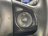 【クルーズコントロール】高速道路もラクラク走行。アクセルを離しても一定速度で走行ができ、長距離運転時の負担を軽減!加速・減速も簡単なスイッチ操作で調整できます。