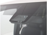 TOYOTA SAFETY SENSEは道路状況、車両状態、天候状態及びドライバーの操作状況などによっては、作動しない場所があります。あくまで運転補助機能です。