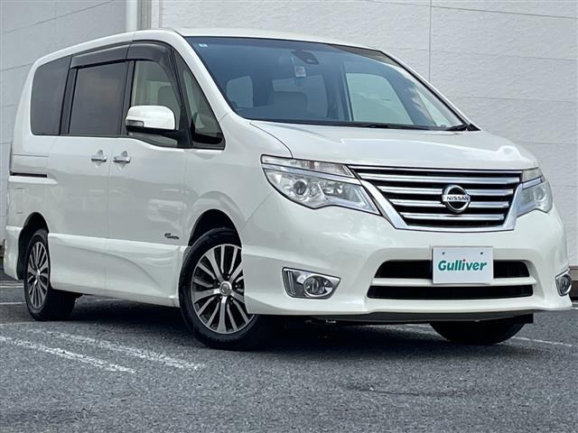 セレナ 2.0 ハイウェイスター S-HYBRID 修復歴無し