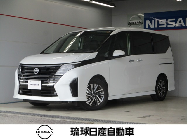 セレナ 1.4 e-POWER ハイウェイスターV 