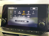 【純正ナビ】人気の純正ナビを装備。オーディオ機能も充実しており、Bluetooth接続すればお持ちのスマホやMP3プレイヤーの音楽を再生可能!毎日の運転がさらに楽しくなります!!