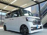 新品TEIN車高調!新品16インチアルミホイール!新品タイヤ!LEDヘッドライト!LEDフォグランプ!ドアバイザー!ウィンカーミラー!LEDテールランプ!サイドスポイラー!リアスポイラー!両側パワスラ