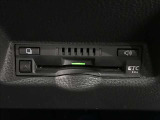【ETC】とっても便利なETCを装備しています。 ETCを利用して、高速道路を楽々ドライブしましょう。 渋滞緩和にも繋がってエコ!?にも繋がります。