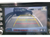 バックガイドモニターで、後方を確認しながら安心して駐車することができます。運転初心者も熟練者も必須の機能ですよ!