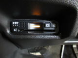 今や標準装備になりつつあるETC車載器も装着されております。料金所を通過するときも楽々です。
