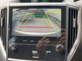 【バックモニター】車庫入れなど目視と合わせモニターで確認できて安心です。