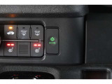 運転席・助手席に寒い日に快適なシートヒーター装備!寒い季節にはありがたいですね!