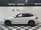 BMWならではの美しいボディラインです。