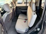 気になるお車がありましたら右の電話番号から直接お店にお問い合わせください。支払方法から車両情報、状態までなんでもご説明させて頂きます。スタッフ一同ご連絡お待ちしております。