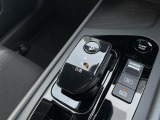 【 シフト 】スムーズなシフトチェンジで快適にお車を操縦していただけます!