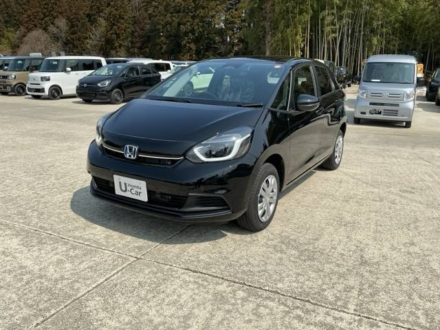 フィット  1.5 e:HEV ホーム 4WD