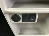 シートヒーター付きです!スイッチを押せば数秒で座面と背もたれが暖かくなり、寒い時期には嬉しい装備です!