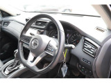 前席全体 目線も高く広い視界で安心して運転することができますね!