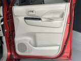 運転席ドアの内張☆パワーウィンドウです♪
