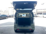 彦根インターからお車で3分とアクセス便利!近くには有名観光地の彦根城もありますので、観光と合わせてのご来店も良いですね♪活気溢れる自慢のスタッフがお客様のご来店をお待ちしております!