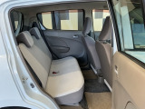 リアシートも広々としていて、座りやすいです。