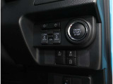 電動のスライドドアで楽々スムース!運転席から開閉の操作ができます!&スタートスイッチを押してエンジン始動ができるスマートキーが装備されています♪ポケットや鞄からキーを出さずに乗り込めます♪