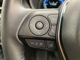 運転中、オーディオの操作をしてて、ハッとしたことはありませんか?ステアリングスイッチは、運転中でもハンドルでオーディオの操作が可能です。安全なドライブをサポートします。