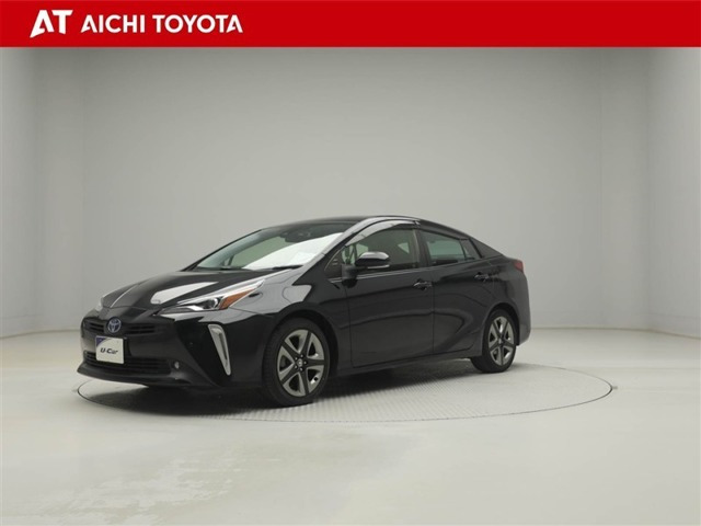 トヨタ プリウス 