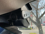フロント&車室内ドライブレコーダーです