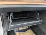 グローブボックスの収納もバッチリ