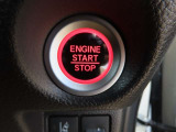 (スマートキー)キーを持ってさえいればドアのロックの開閉、エンジンスタートができます!