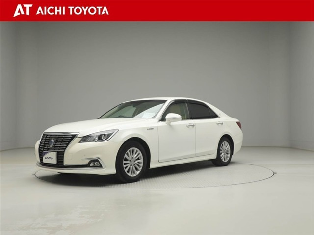 クラウン ハイブリッド 2.5 ロイヤルサルーン 