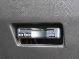 ETCも装備していますよ!ETC車載機を利用すると高速料金が割引に!!サイフにも優しい装備ですね♪