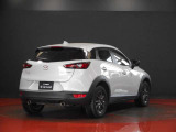 【CX-3】気品ある美しさと先鋭さ」をテーマに、上質さや洗練さを表現したデザインです。