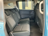 2列目シートも広々としていて、座りやすいです。