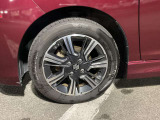 純正アルミホイール装備