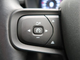 【全車速対応アダプティブクルーズコントロール】ミリ波レーダー+ステレオカメラ+赤外線により前方車輌を認識し、速度や車間距離を維持・調整。高速道路走行時や渋滞時にドライバーの負担を大幅に軽減します。