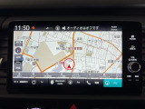 高精細画面で操作がしやすいホンダ純正ナビを装着しています。