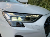 LEDヘッドライトにより夜間の視認性も向上。ウィンカーはダイナミックターンインジケーターになりきれいに流れるのが特徴的です。