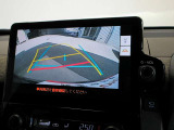 バックカメラで後方がリアルタイム映像で確認できます!商業施設や駐車場での駐車時や、夜間のバック時にも安心です♪