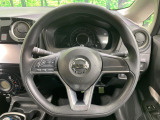 ステアリングも使用感が少なく、きれいな状態となっております♪